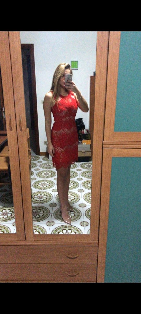 abito tubino pizzo rosso e nude h&m