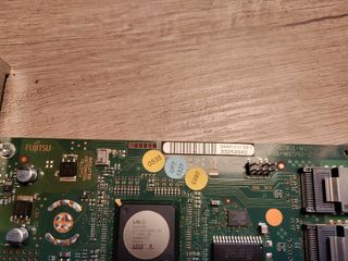 Tarjeta raid sas servidor