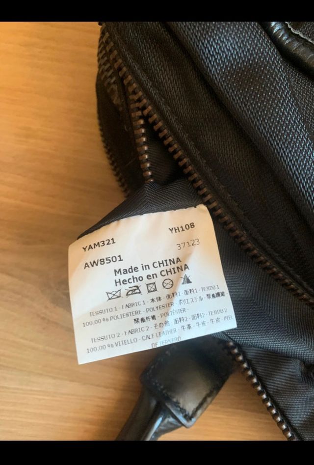 Armani collezioni bolso Hombre