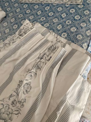 Colcha de matrimonio con 2 fundas de cojines 40x70