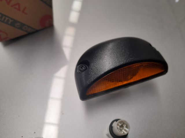 Portalámparas de bombilla y piloto de intermitente