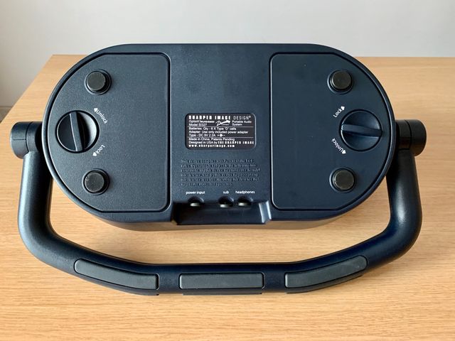 iSplash portable Stereo radio and dock for iPod