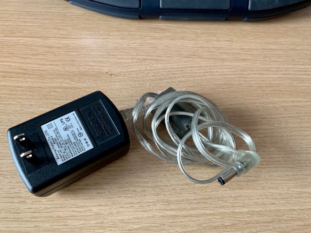 iSplash portable Stereo radio and dock for iPod