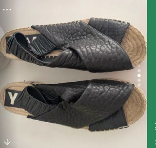 Sandalias Bimba y Lola talla 39