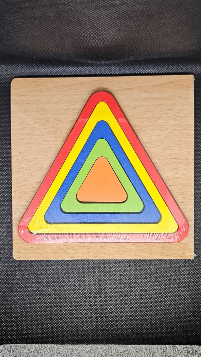 Giocattoli Montessori in legno