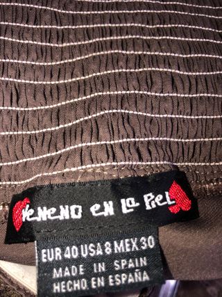 Vestido fiesta largo de encaje. Color marrón. T 40