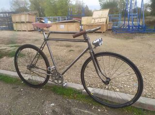 bicicleta retro urbana fixie y contrapedal