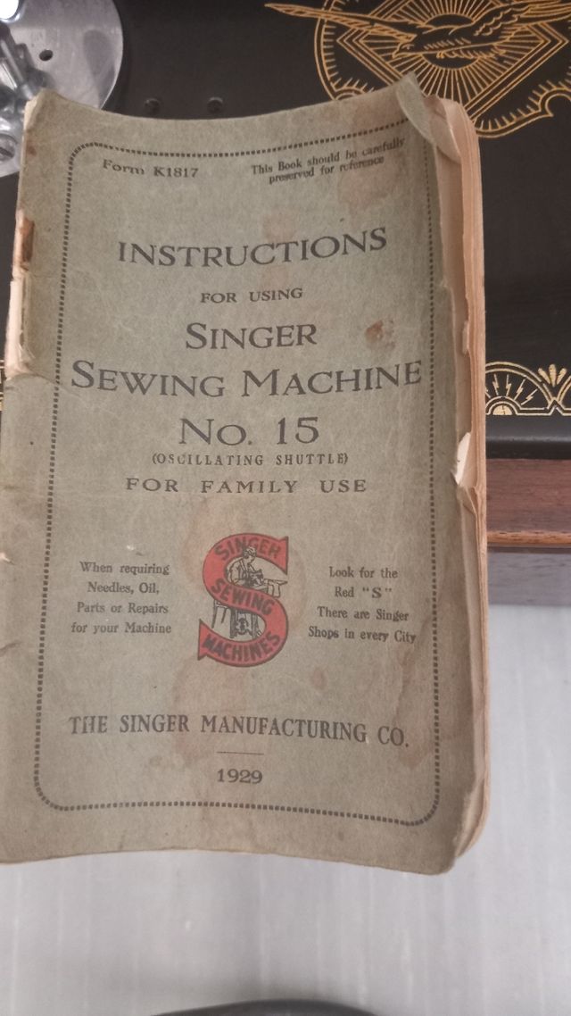 Maquina de cocer Singer año 1929