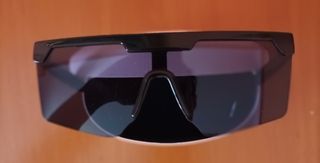 Gafas De Sol Gucci + Estuche TOUS