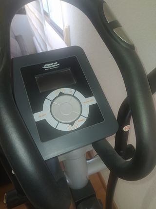 Bicicleta elíptica BH 