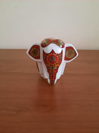 elefantino in ceramica decorato