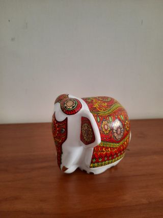 elefantino in ceramica decorato