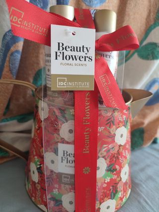 Set regalo regadera. IDCInstitute