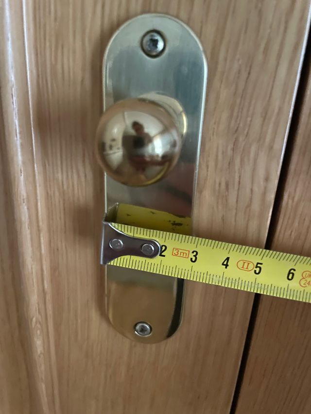 Tiradores para puertas armario