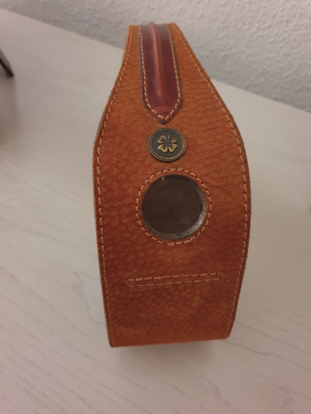 Soporte botella en piel