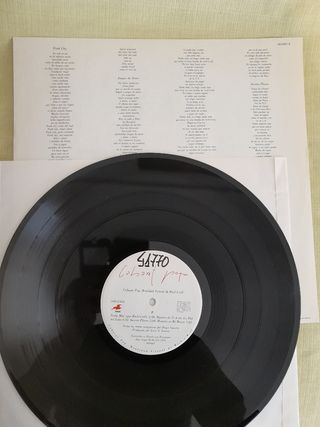 Cabaret pop, realidad virtual de rock'n'roll