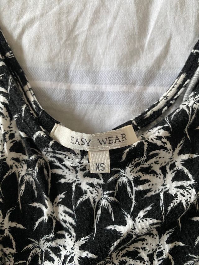 Facile da indossare, monocromatico