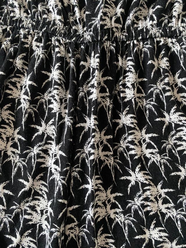 Facile da indossare, monocromatico