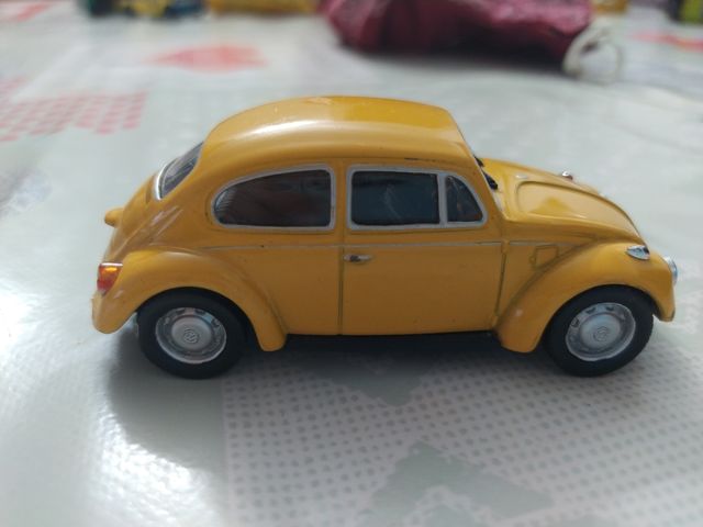 Coche de colección antiguo