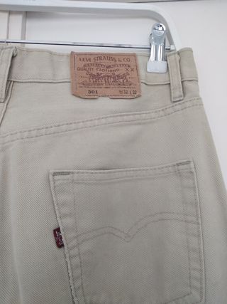 Pantalón vaquero Levis Strauss 501.