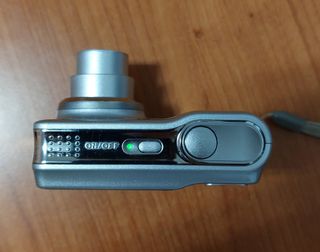 CAMARA DIGITAL DE FOTOS NIKON