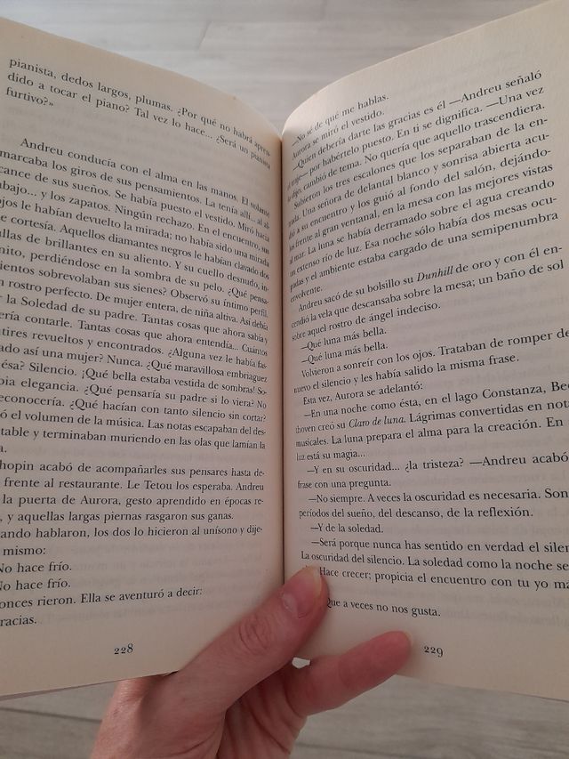 El penúltimo sueño.  Angela Becerra