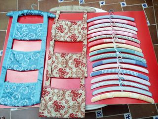 Perchas bordadas 