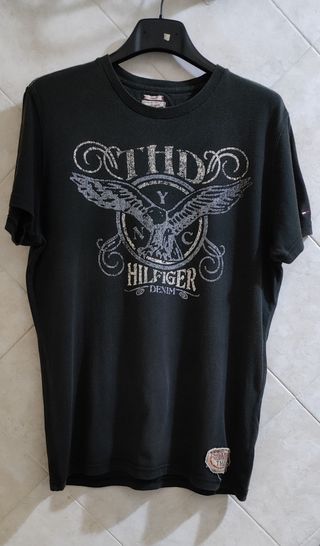 T-shirt nera vintage Tommy Hilfiger