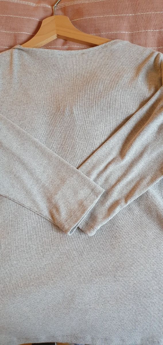 blusa con cremallera