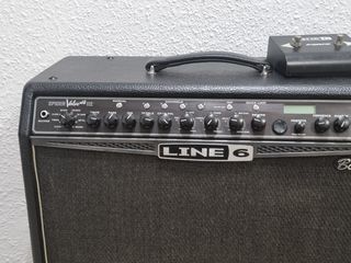 Amplificador LINE 6 40 W. a válvulas