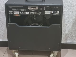 Amplificador LINE 6 40 W. a válvulas