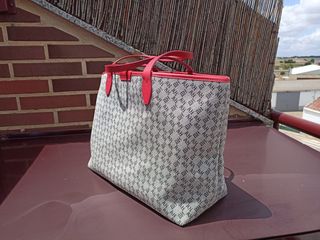 bolso de mujer. Pedro del Hierro