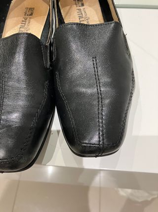 Zapatos de piel suave muy cómodos marca Pitillos 