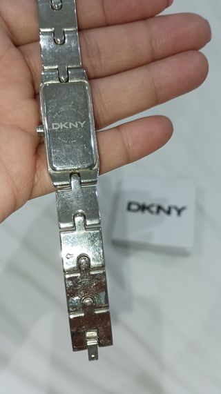 reloj DKNY