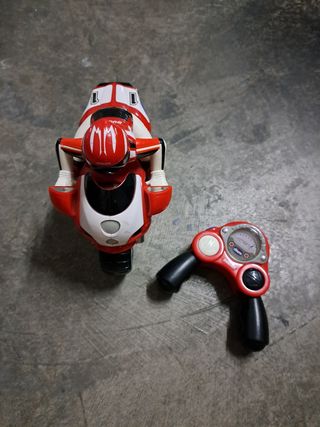 Moto Ducati teledirigible