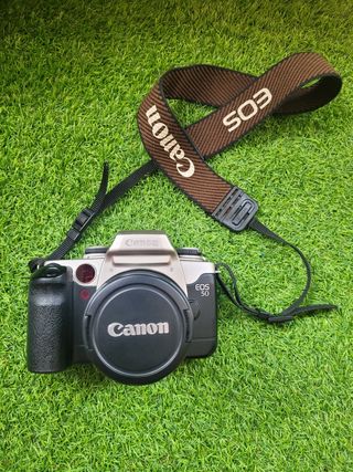 Canon EOS 50 + bolsa Transporte.