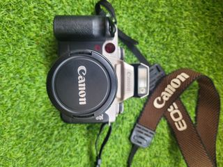 Canon EOS 50 + bolsa Transporte.