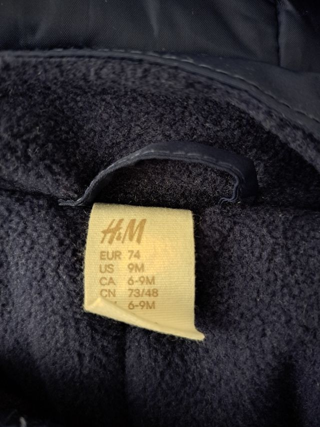 Buzo repelente al agua azul H&M