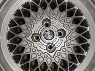 Llantas Melber BMW e30 4x100 15" Perfectas