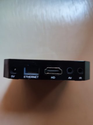 x 96 mini TV box