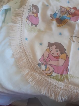 Colcha y cortina Heidi