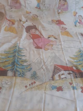 Colcha y cortina Heidi