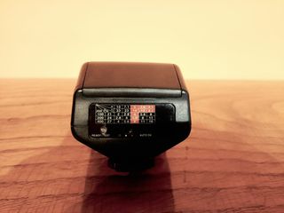 Flash auto Tumax 681A