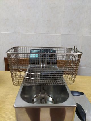 freidora. sólo para personas serias