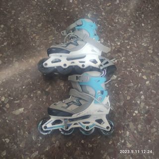 vendo patines niña. talla 32 - 35