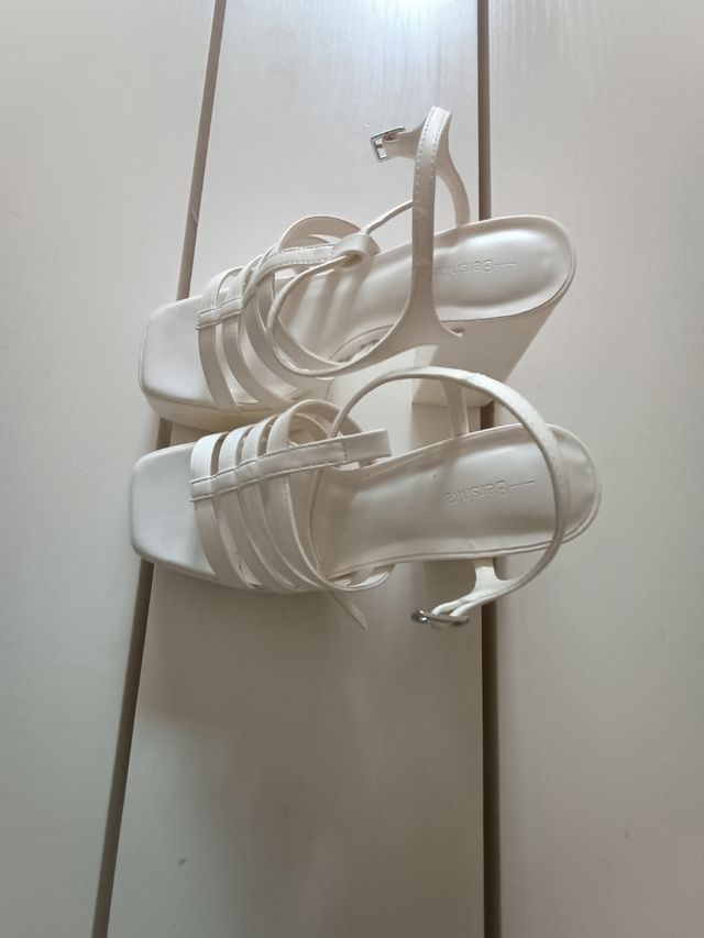 sandalias blancas tacón plataforma 37