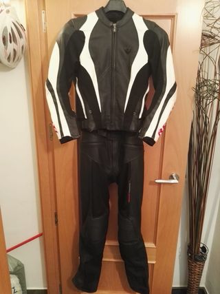 Traje de moto Revit mujer.