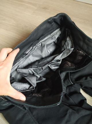 Traje de moto Revit mujer.