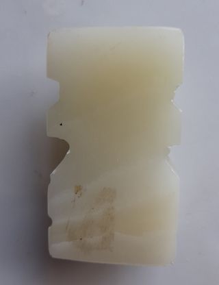 escultura de jade ,Dios totem de los azteca