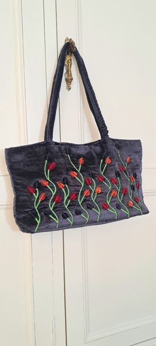🌹Bolso de terciopelo bordado 